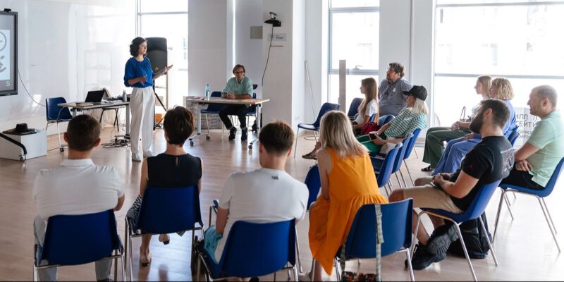 Число участников мероприятий «Московской школы экспортера» за год выросло на треть