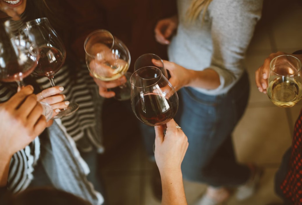 В России могут установить единое время запрета на шум