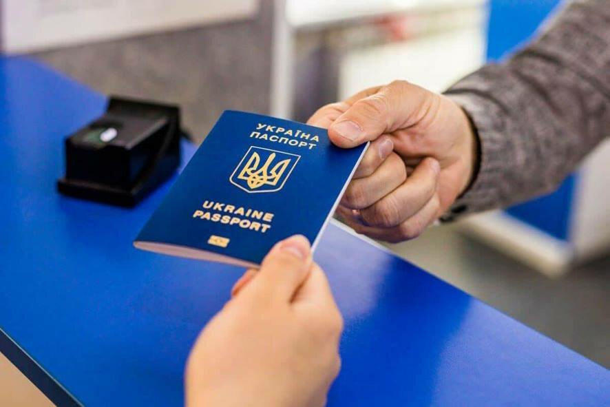 Россия вводит особый порядок въезда для граждан Украины