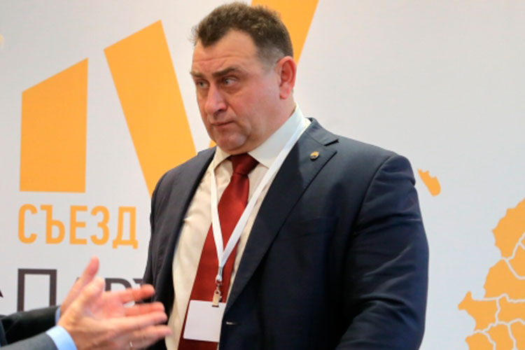 Максим Калашников: Киргизия изменением правил нахождения в стране хочет помочь России