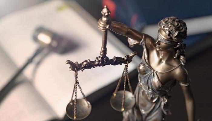 Сфабрикованное в Республике Алтай дело против депутата Лавинишниковой должно стать поводом для изменений выборного законодательств