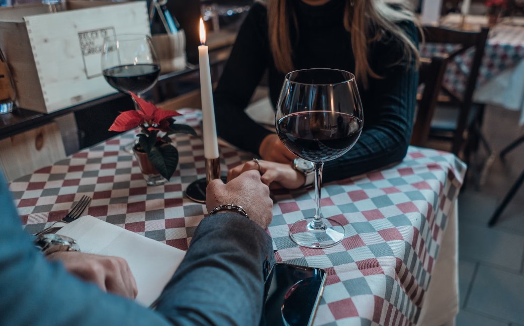 В России хотят создать элитный сервис знакомств